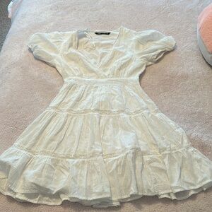White Zara dress- women/juniors
